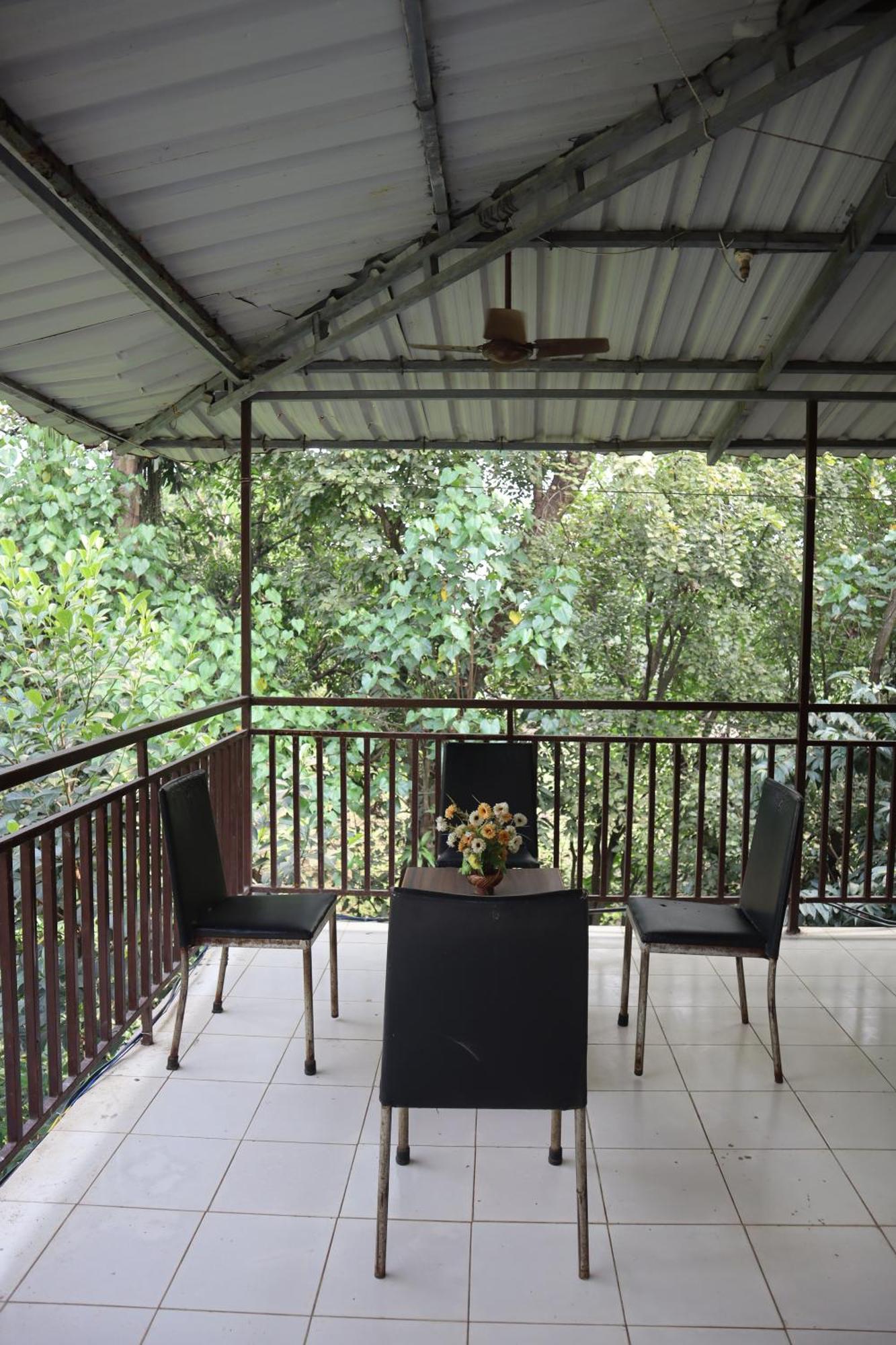 Gokul Cottage & Villa Revadanda Exterior photo