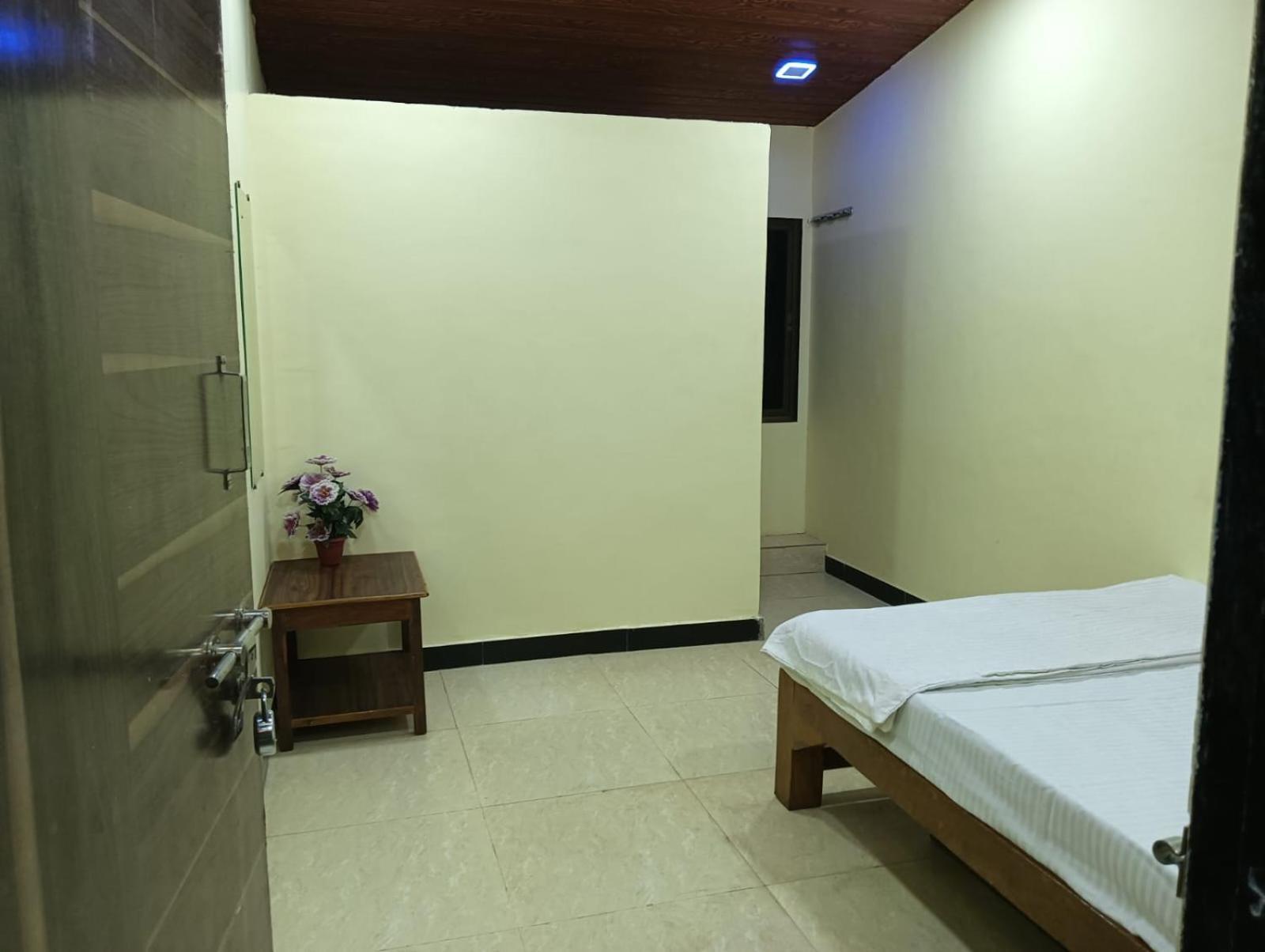 Gokul Cottage & Villa Revadanda Exterior photo